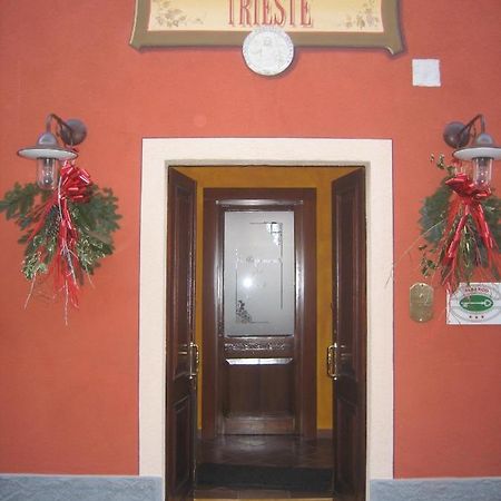 I Malpensanti Del Trieste Monticelli dʼOngina Eksteriør bilde