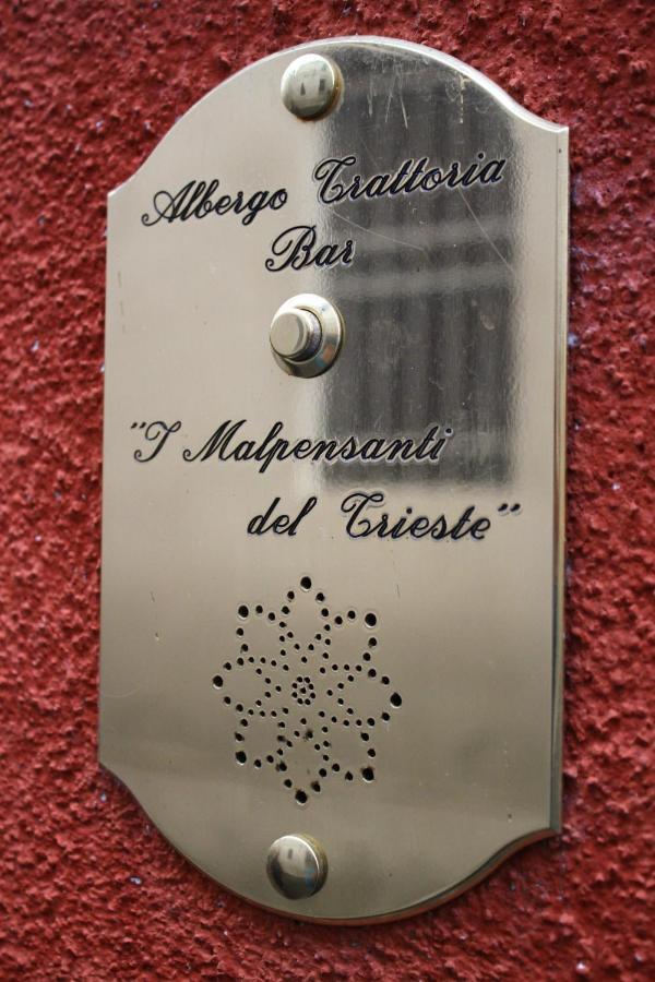I Malpensanti Del Trieste Monticelli dʼOngina Eksteriør bilde